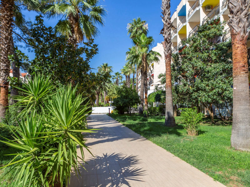 Fun&Sun Smart Voxx Resort Bahçe